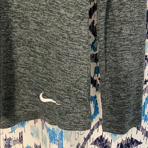NIKE DRI FIT PULLOVER, PERFECT CONDITION - Picture 2 of 5